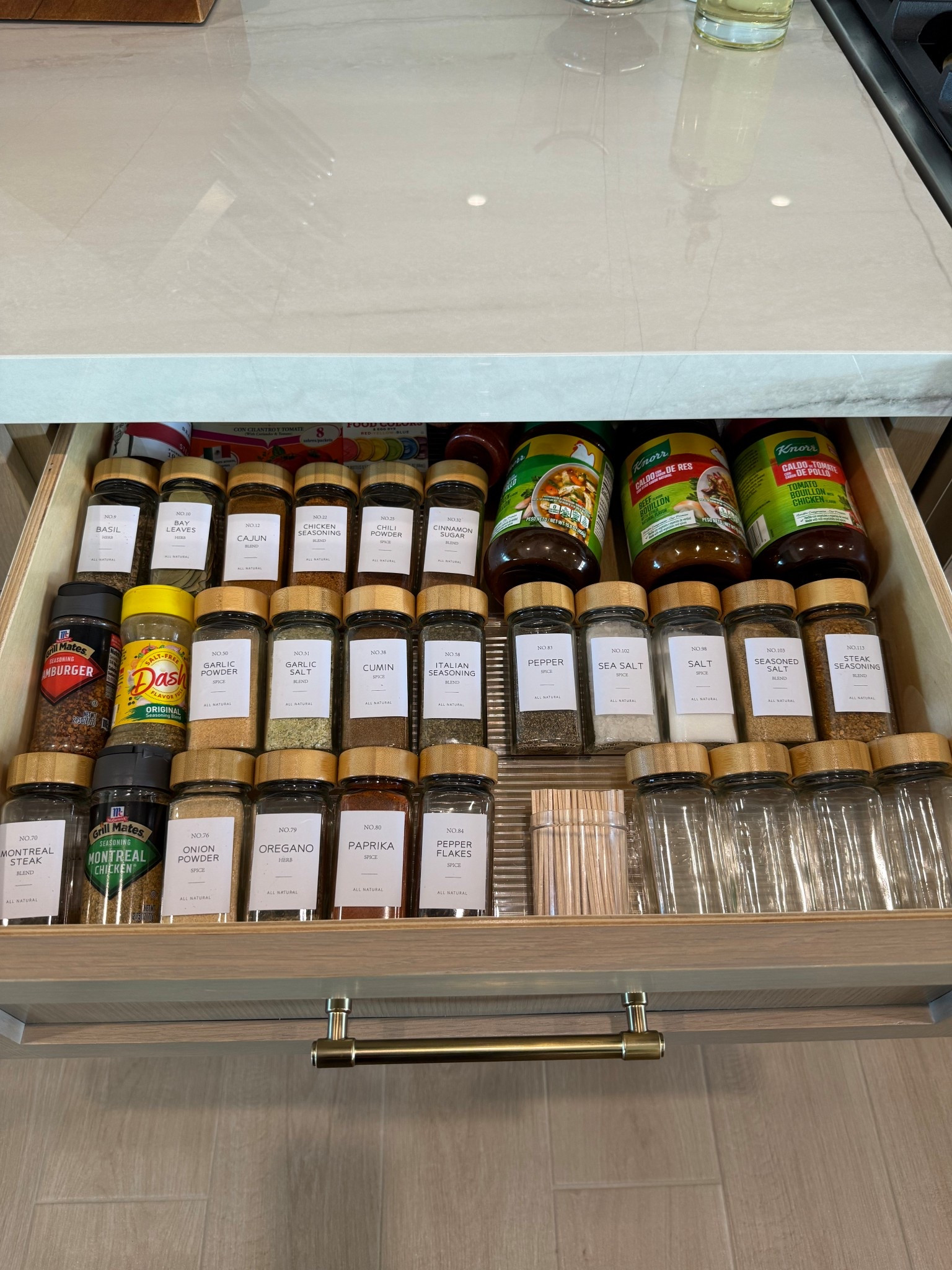 Spice jar aesthetic 24 pack

#LTKHome #LTKFindsUnder50 #LTKFamily