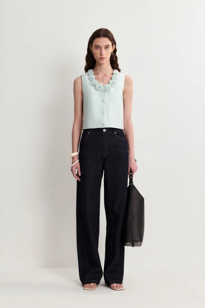 Loira 3D Handmade Floral Vest Top in Silk-Wool Satin | Fabrique