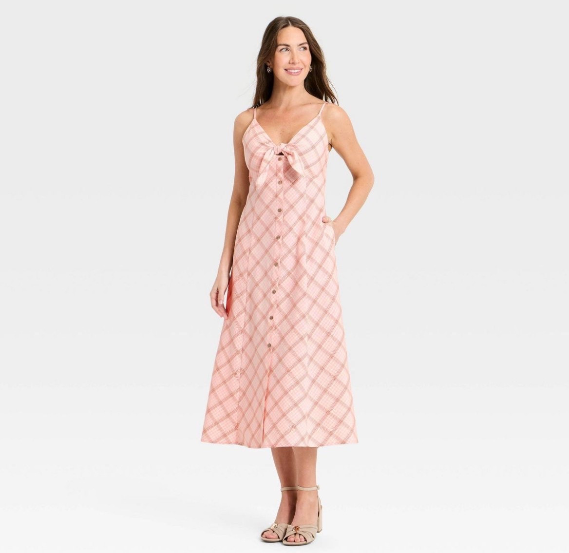 Target Easter dress ￼

#LTKWedding #LTKBump #LTKOver40