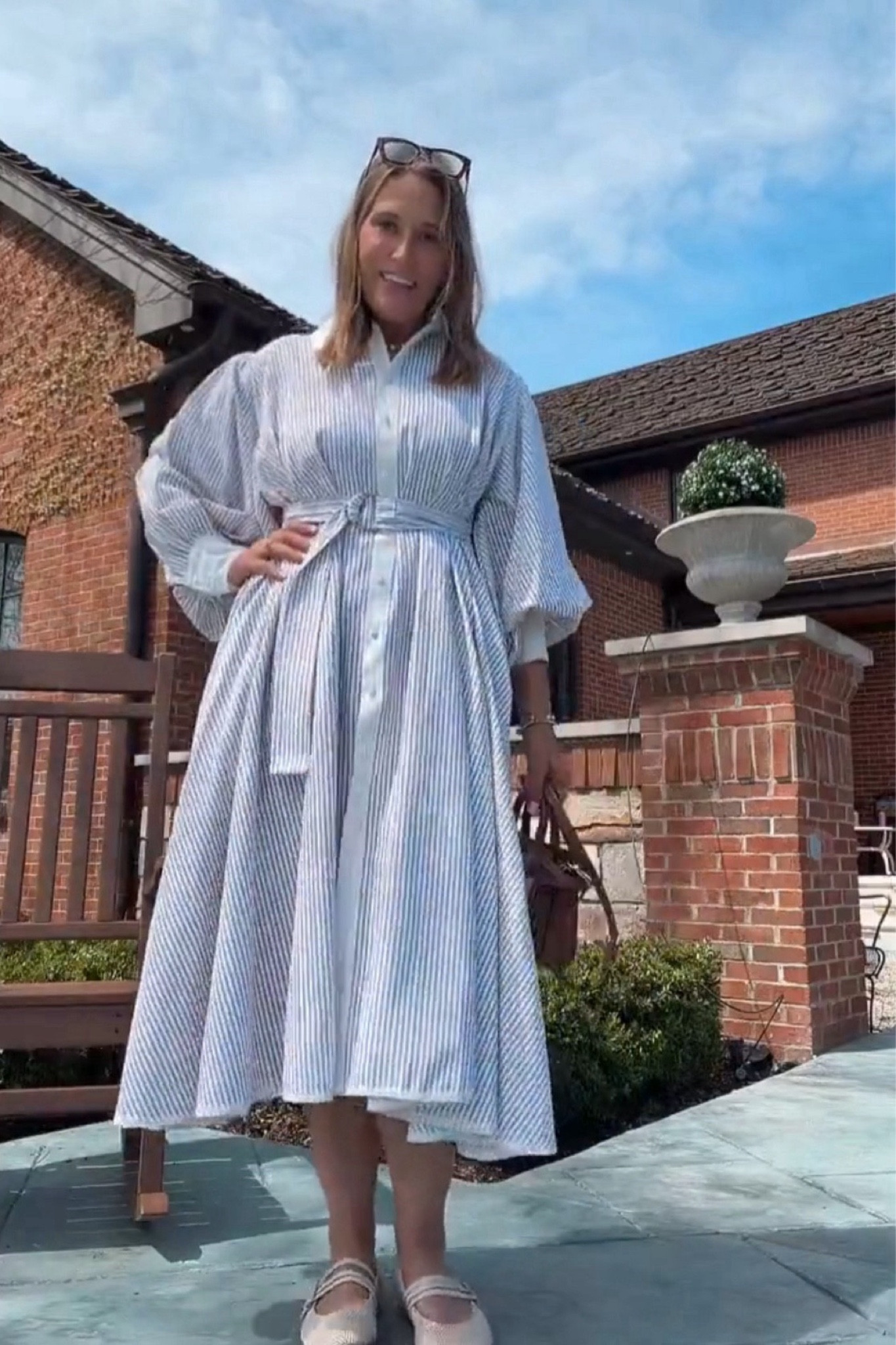 This is the kind of dress that makes getting dressed so easy. You can wear it casually during the day or style it up for dinner, vacation, or special plans. It’s one of those pieces you’ll be so happy to have in your closet.

#LTKootd #LTKdayinmylife #LTKgrwm