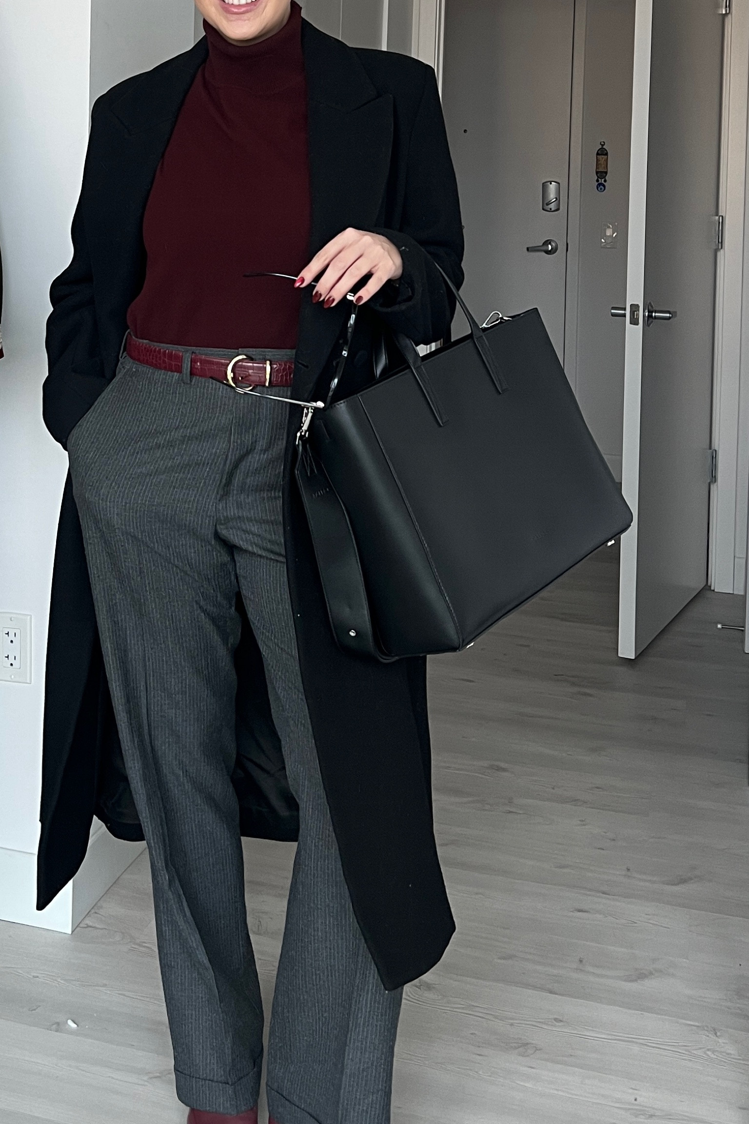 Very 90s office siren? The one that wouldn’t get you taken to HR? 😂🖤👌🏻

#Fallfashion #officewear #officeoutfit #workwear #workwearstyle #loafers #officeshoe

#LTKShoeCrush #LTKWorkwear