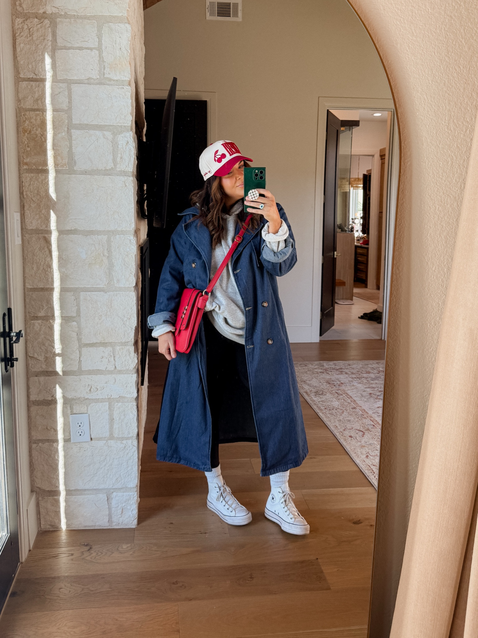 Basic but never boring outfit
Oversized sweatshirt: XXL
Favorite Leggings: Large
Denim Trench: XL
Platform Converse: size down 1/2


#LTKStyleTip #LTKMidsize #LTKFindsUnder50