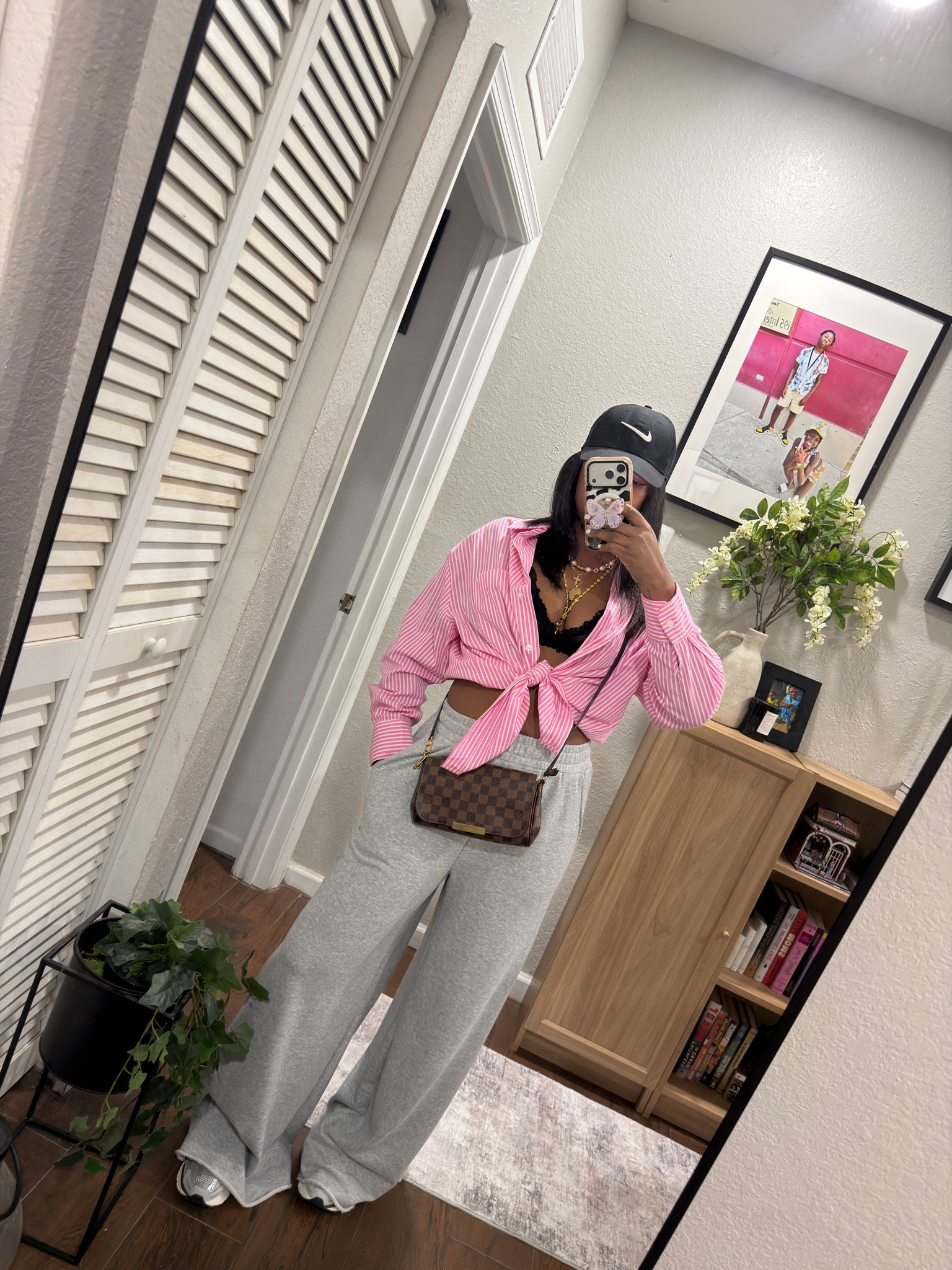 Comfy but make it cute! 

Ootd , outfit inspo , outfit ideas

#LTKU #LTKootd