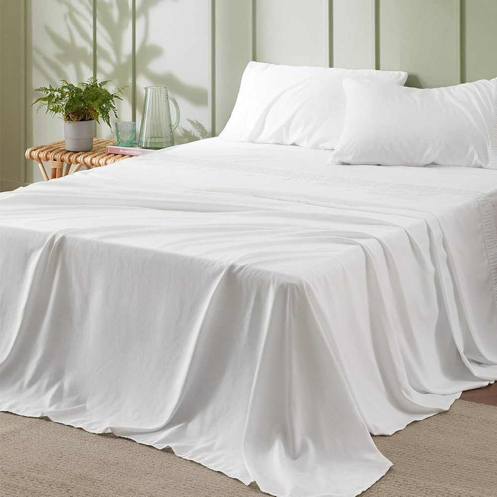 Bedsure Queen Sheets White - Soft Sheets for Queen Size Bed, 4 Pieces Hotel Luxury White Sheets Q... | Amazon (US)