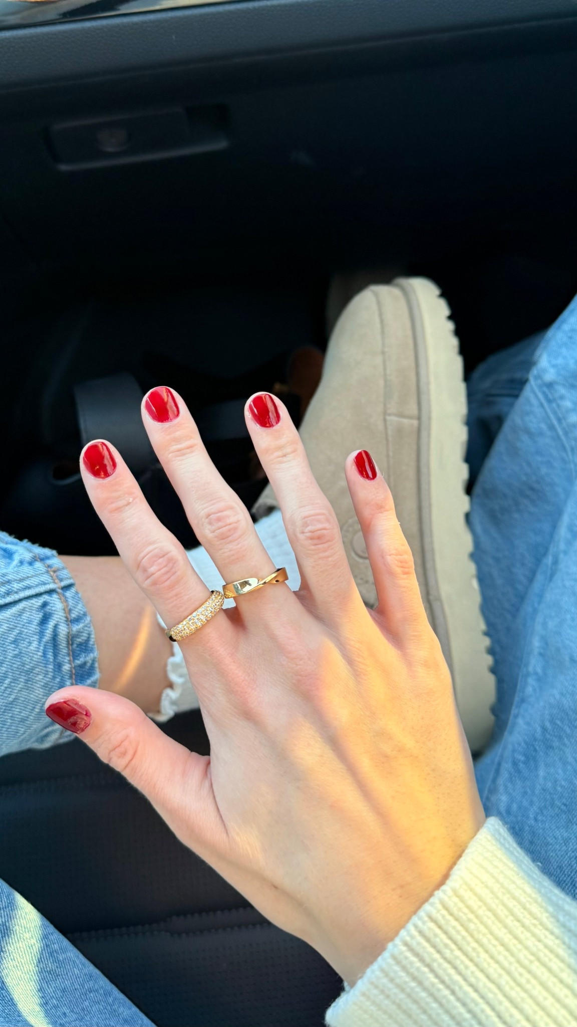 Trying to become a ring gal 💍 code “baileyreaganx” works at CM !!!

#LTKGiftGuide #LTKHoliday