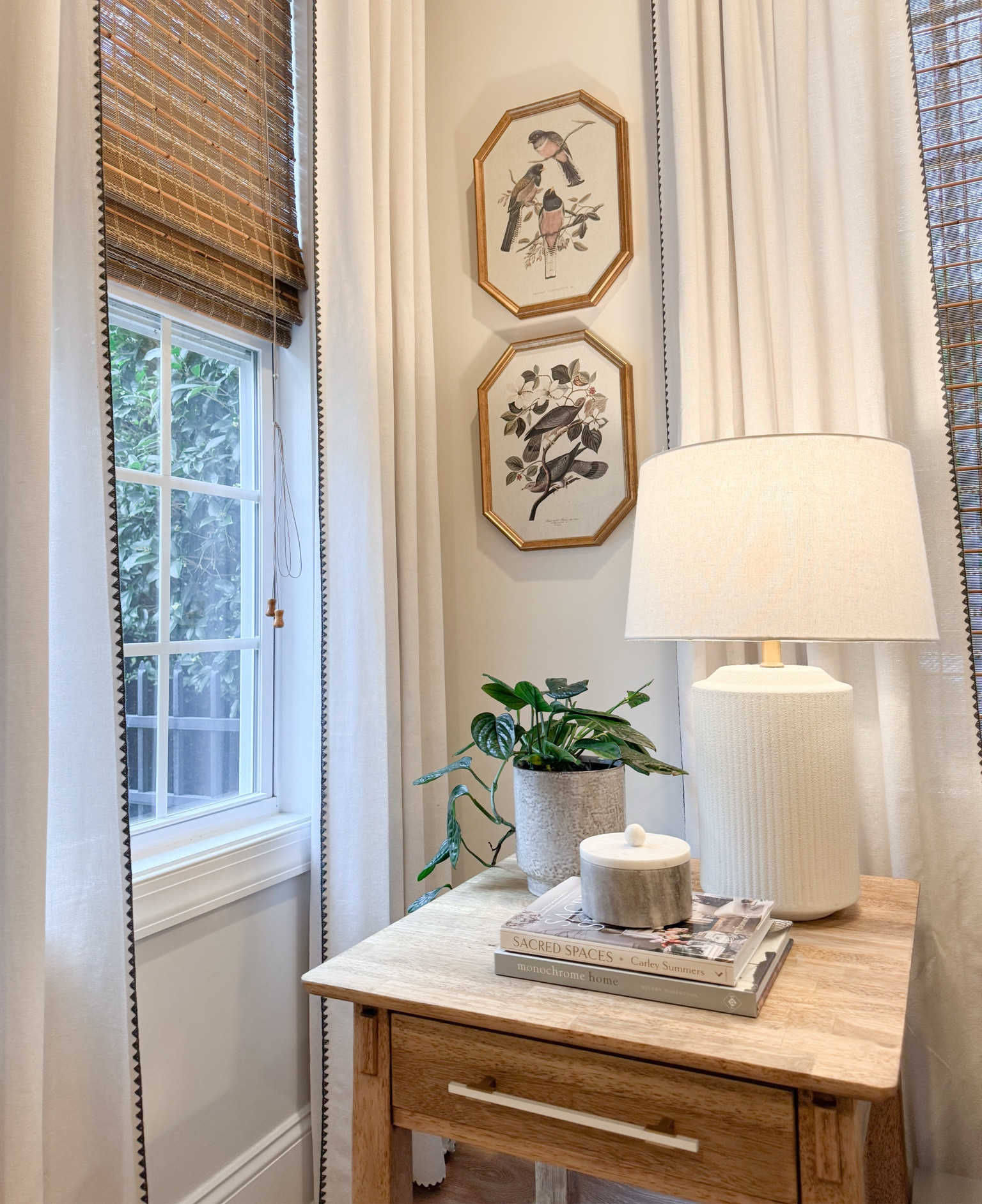 Favorite living room is on sale!


Living room, lamp, table, styling, decor, neutral, home decor, bedroom, dining room, studio McGee, target, sale, fall decor

#LTKHome #LTKStyleTip