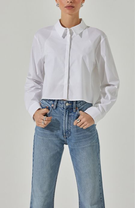 White button down top
Jeans
Denim
Spring Outfit 
Date Night Outfit 
#LTKfindsunder100

#LTKSeasonal