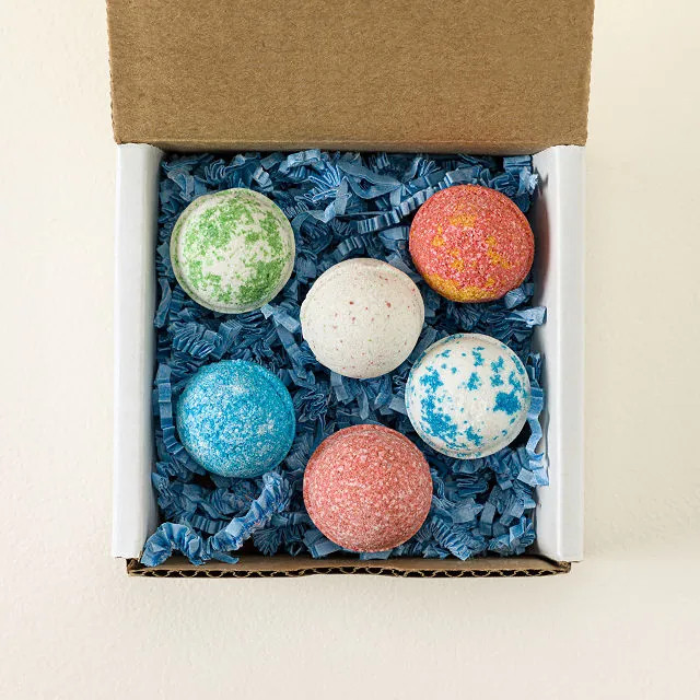 Holiday Cocktail Bombs | UncommonGoods