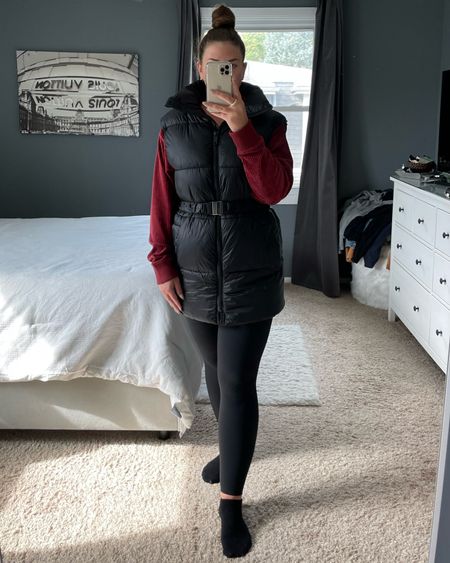 Vest runs large-wearing size XS for a more fitted look, wearing size large in leggings 

#fallstyle #falloutfits #fallfashion #vest #puffervest #outerwear #leggings #yogapants #amazon #amazonfinds #hm #jewelry

#LTKunder100 #LTKunder50 #LTKSeasonal