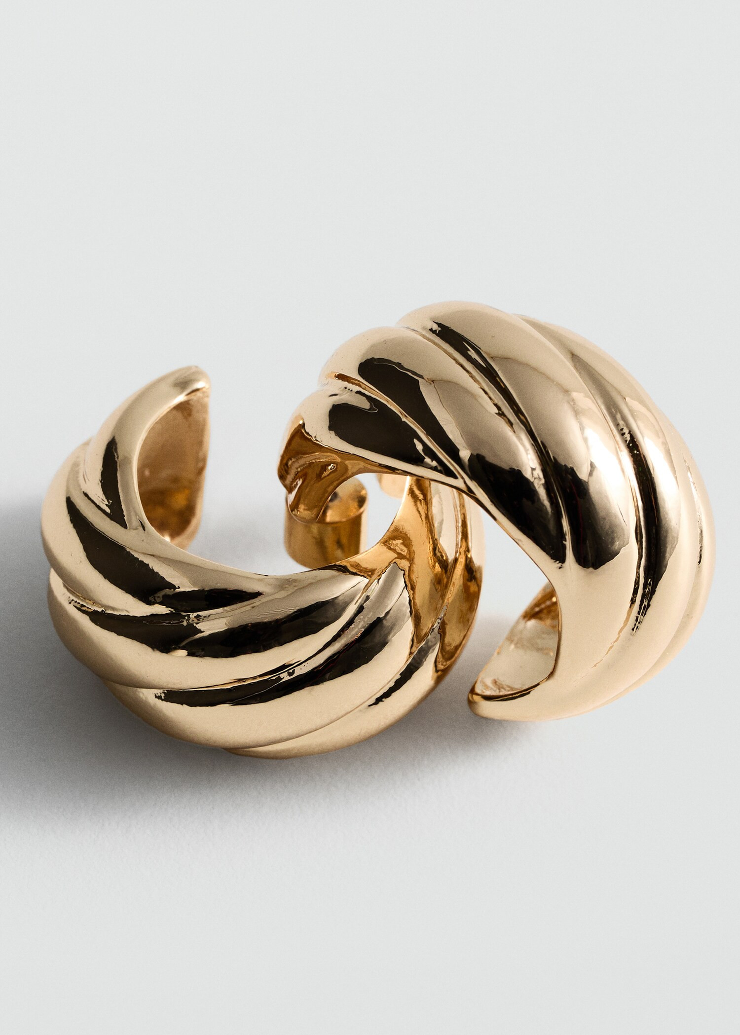 Intertwined hoop earrings - Women | MANGO USA | Mango (US/MX/AU)
