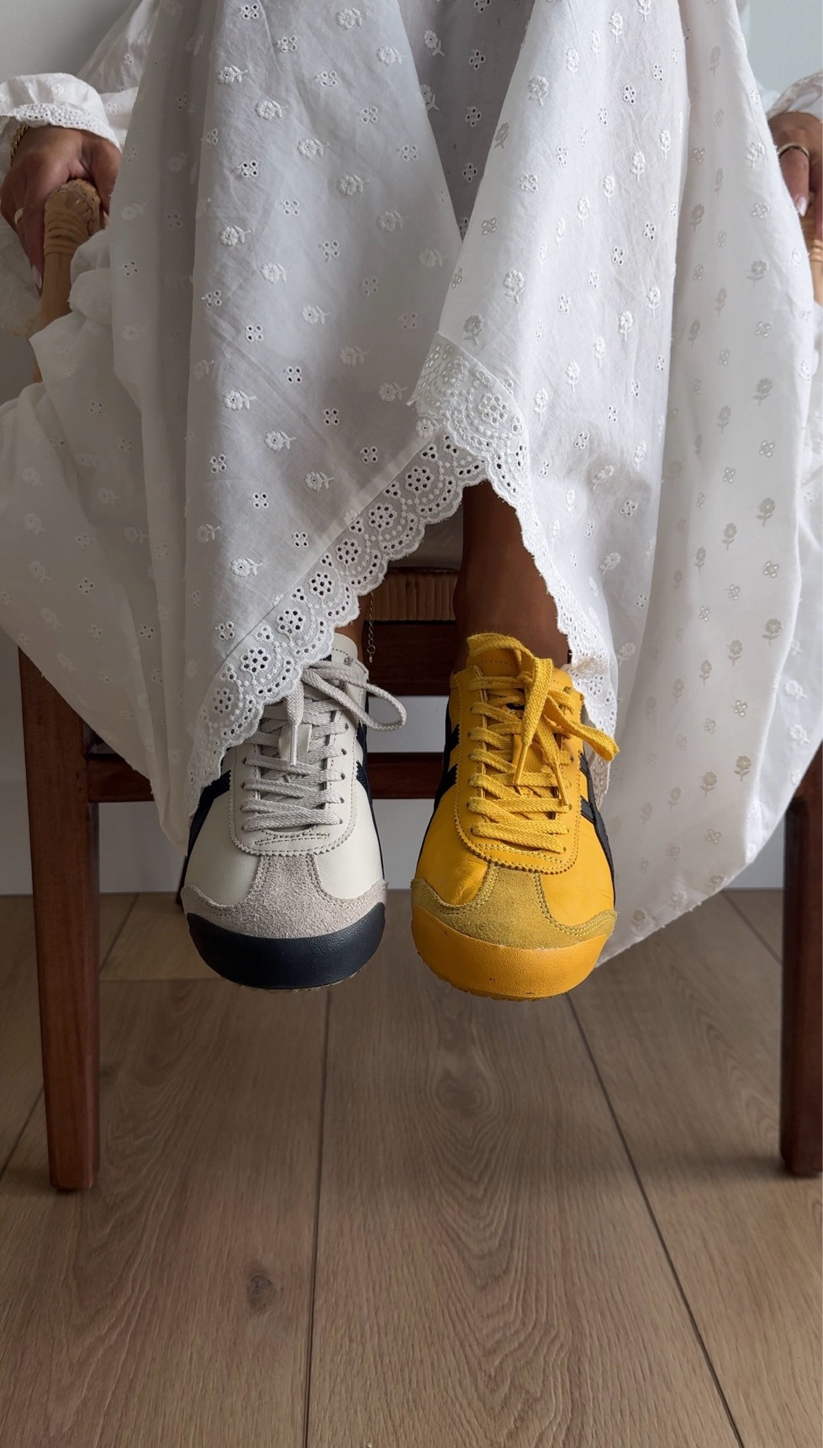 Onitsuka tigers 🤍💛