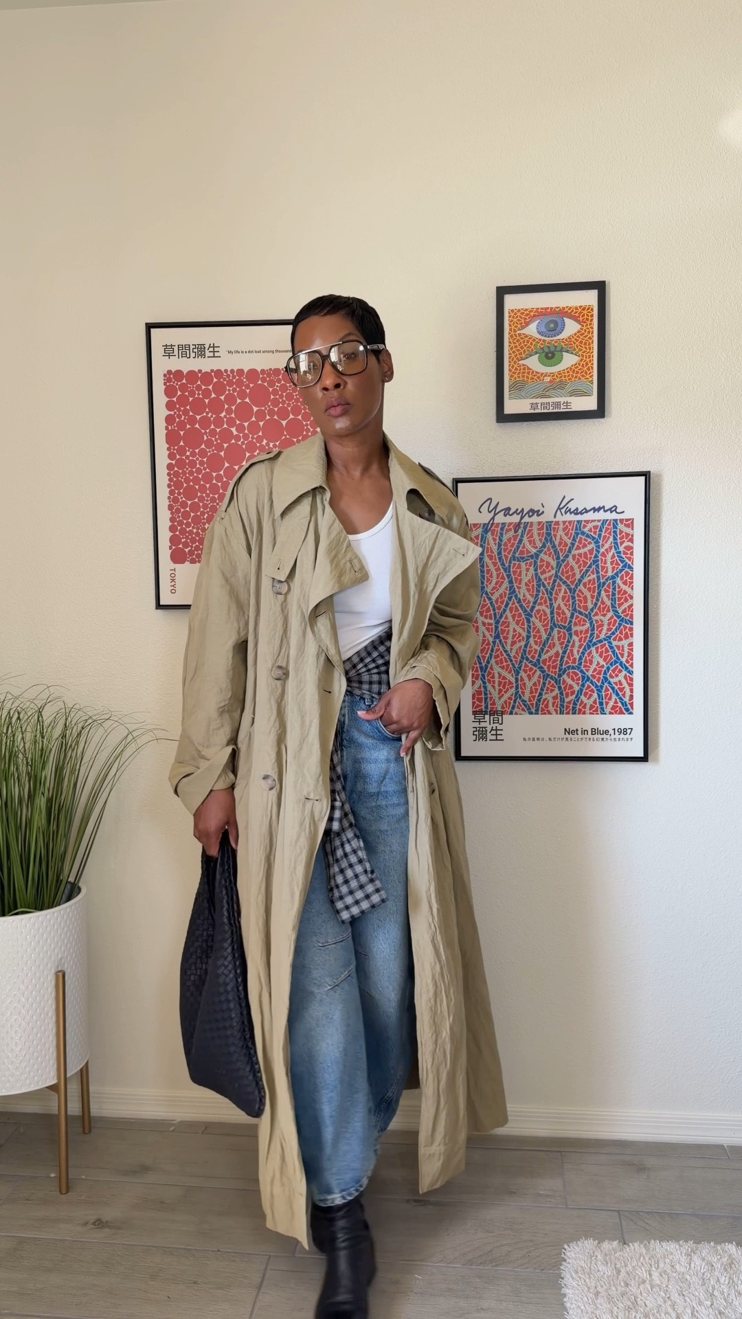 Classic Trench and Barrel Style Jeans. 
 Fall Outfits, Classic Style, OOTD, Barrel Jeans, Trench Coat 

#LTKStyleTip #LTKMidsize #LTKU