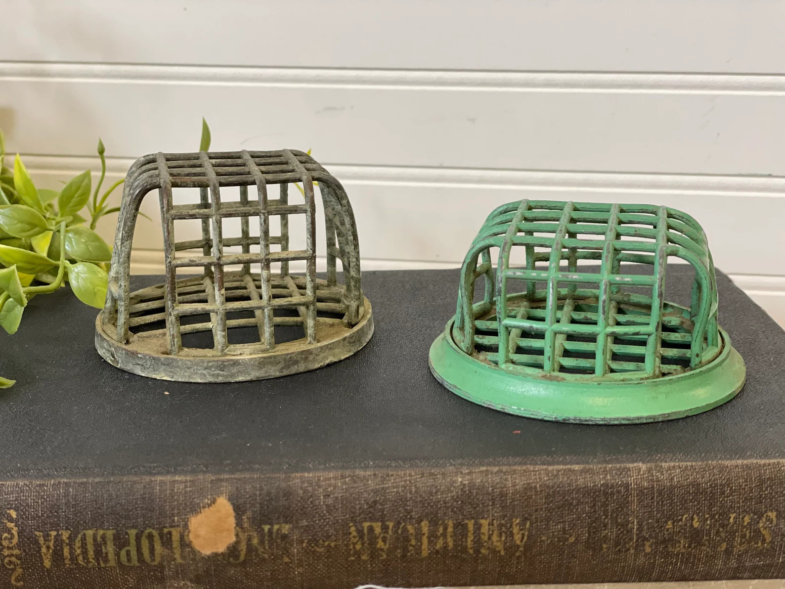 Vintage Metal Flower Frog Grey Green Metal Cage Flower - Etsy | Etsy (US)