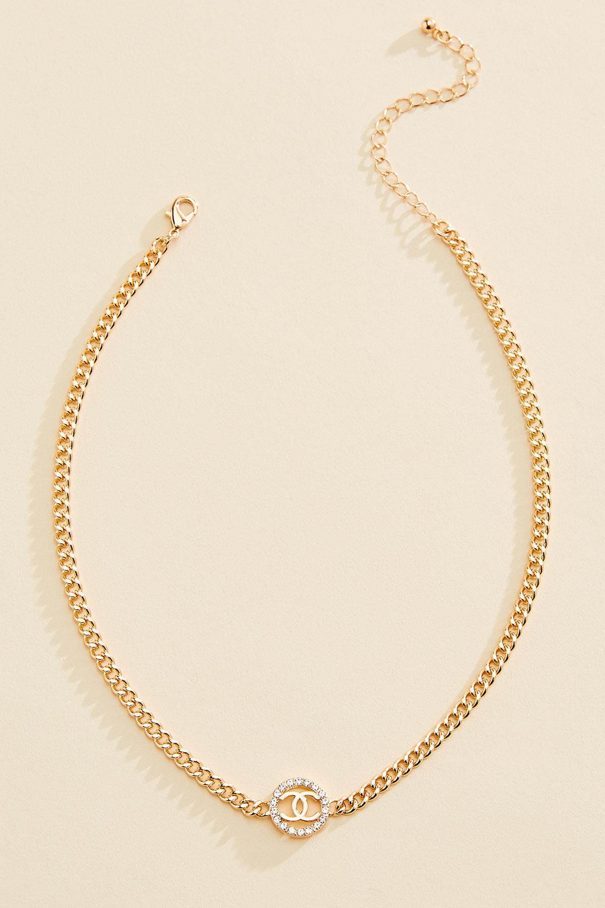 chain link logo necklace | Versona