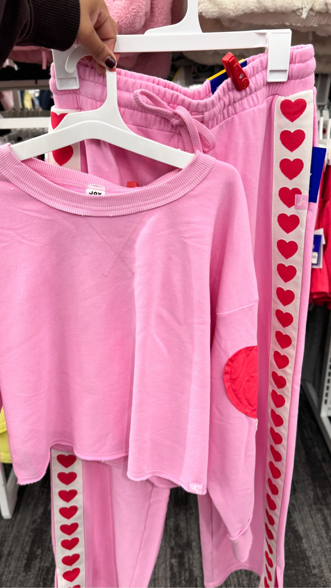 Now online! 

Target finds, target style, fitness, athletic 

#LTKFindsUnder50 #LTKootd #LTKfitnessgoals