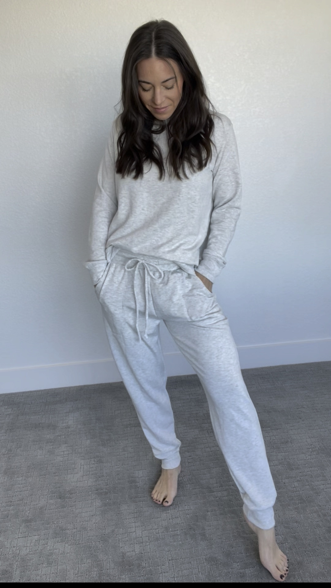 This set is a dream ☁️ So soft ☁️ and comes in 4 colors! 

I’m wearing a small in both pieces and it’s available in store and online. 

Winter, sweatsuit, cozy clothes, two piece set

#LTKfitness #LTKfindsunder50 #LTKVideo