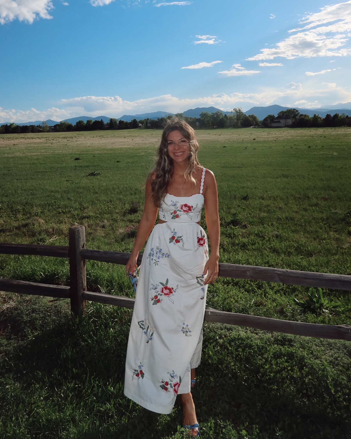 25% off abercrombie dress sale this weekend only!

sized down to an xs in dress

sundress 
summer outfit 
birthday dress 
baby shower dress 
bridal shower dress 
abercrombie sale

#LTKdayinmylife #LTKSaleAlert #LTKWedding