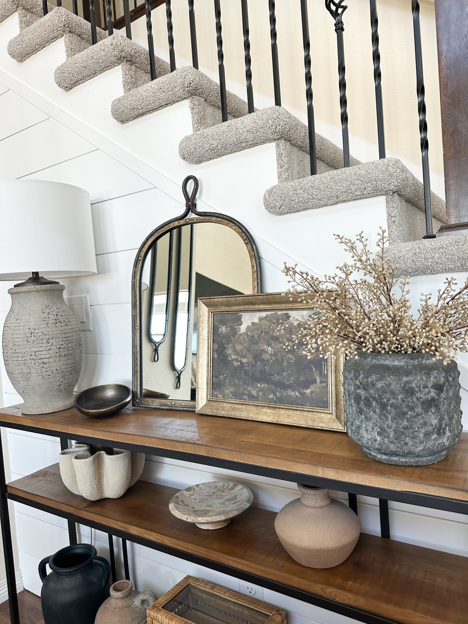 Shop the look.  I found the mirror finally after searching so many sites!  

#LTKhome