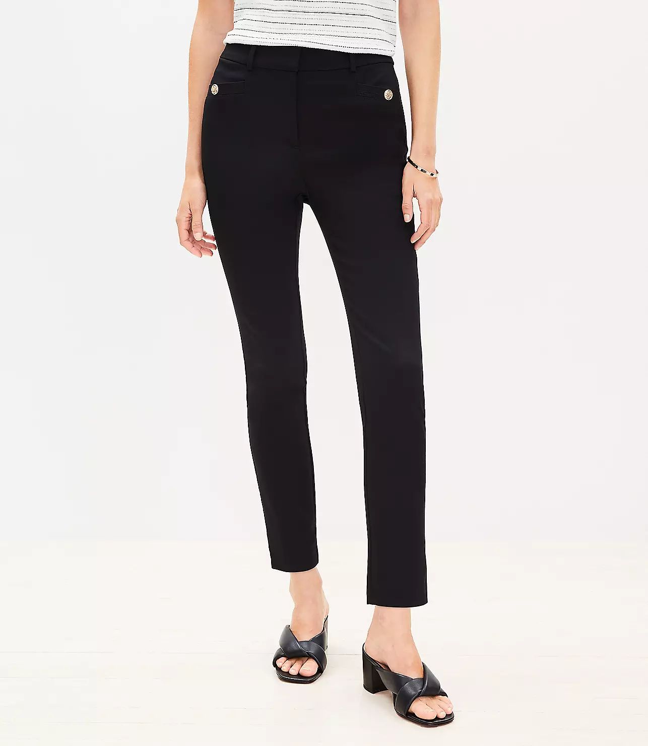 Button Trim Pocket Sutton Skinny Pants | LOFT