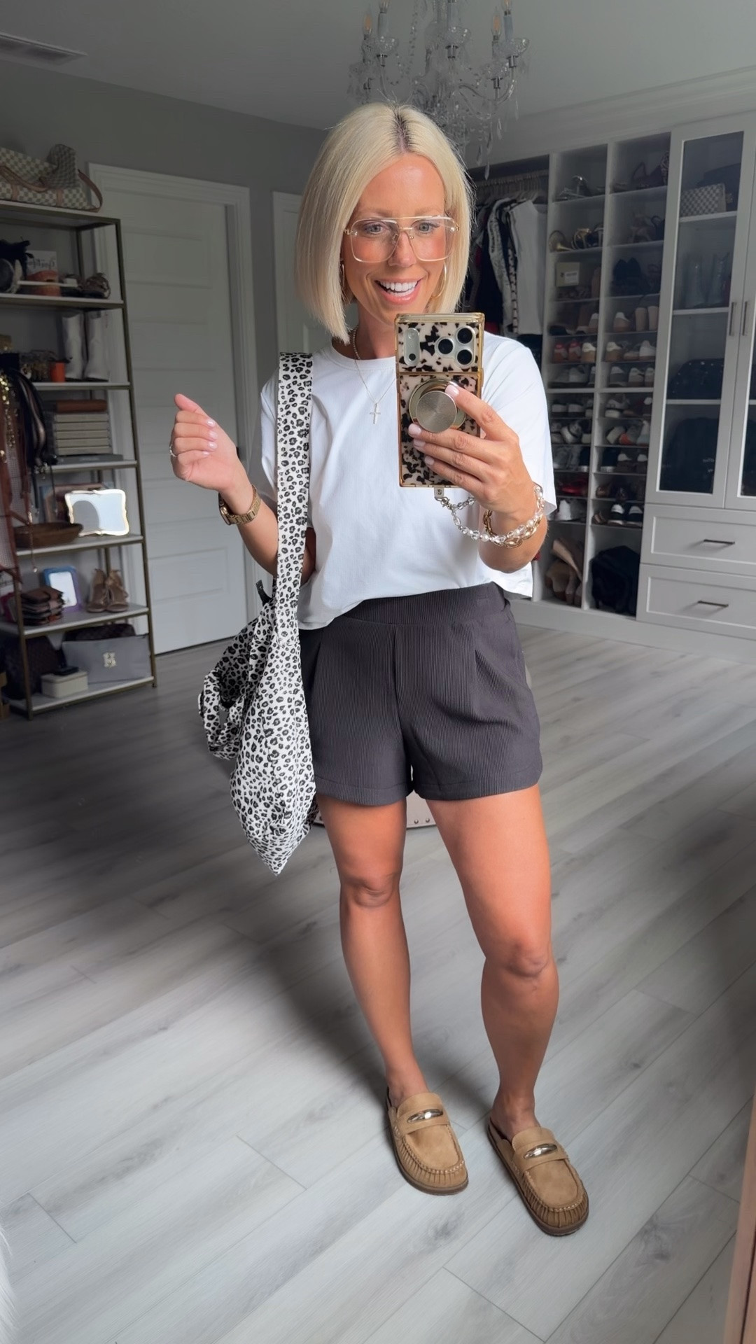 Tee and shorts size small

#LTKSaleAlert #LTKootd #LTKmomlife