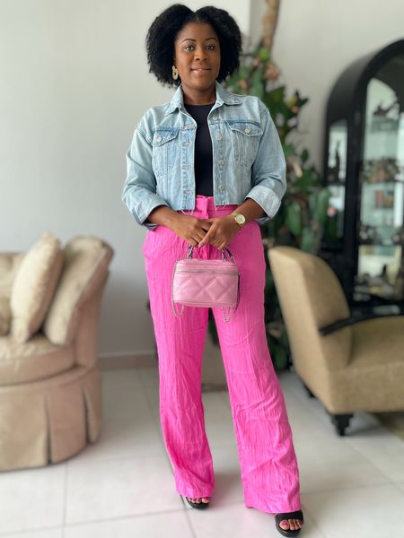 Fall transitional outfit: Pink wide leg trousers with blue cropped denim jacket, black body suit, light pink box bag & black sandals 

#LTKunder50 #LTKstyletip #LTKSeasonal