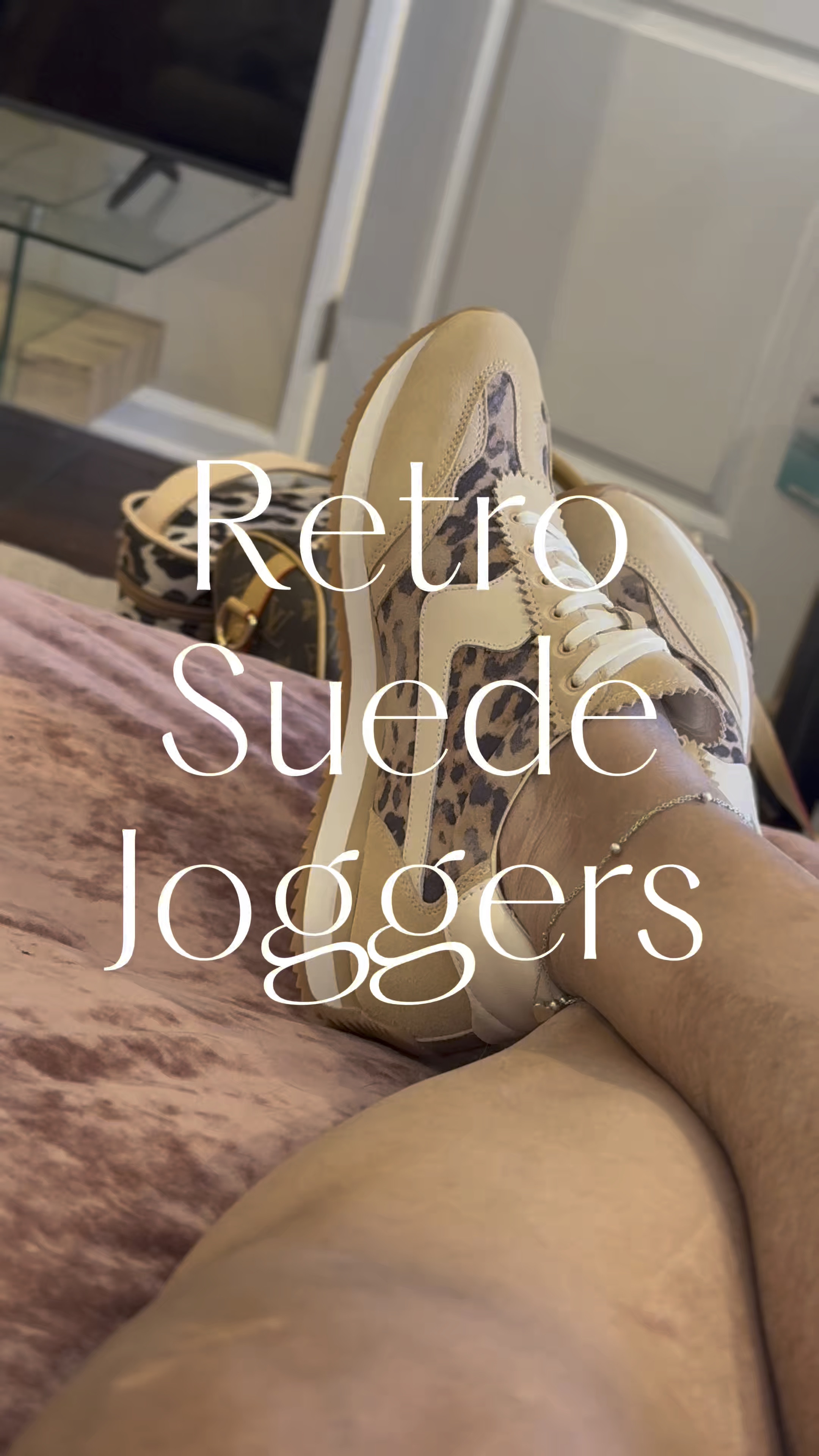 I’m not known for wearing sneakers because I haven’t found any that I really love…until now 🐆

Dolce Vita Notice Stich Light Brown Leather Detail Leopard Print Suede Sneakers with Light Gold Leather Accents on Heel.

joggers, glam sneakers, comfortable shoes, vintage sneakers 

#LTKOver40 #LTKShoeCrush #LTKBeauty