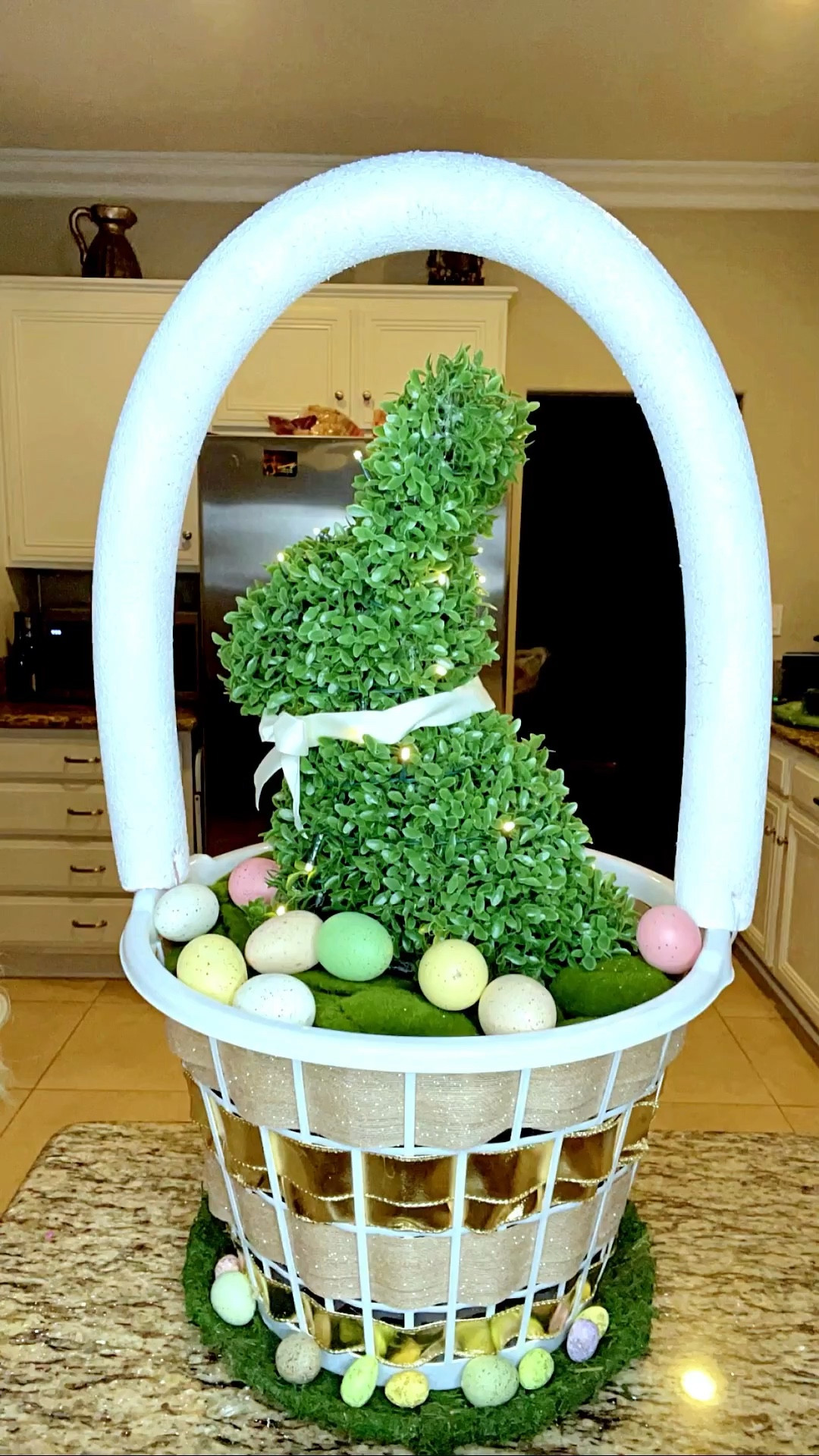 I’m obsessed with this Giant Waster Basket DIY 

So fun, cute and easy to make for Easter! 

Easter bunny 
Easter basket
Easter decor
Home 
Spring decor


#LTKSeasonal #LTKvlog #LTKHome