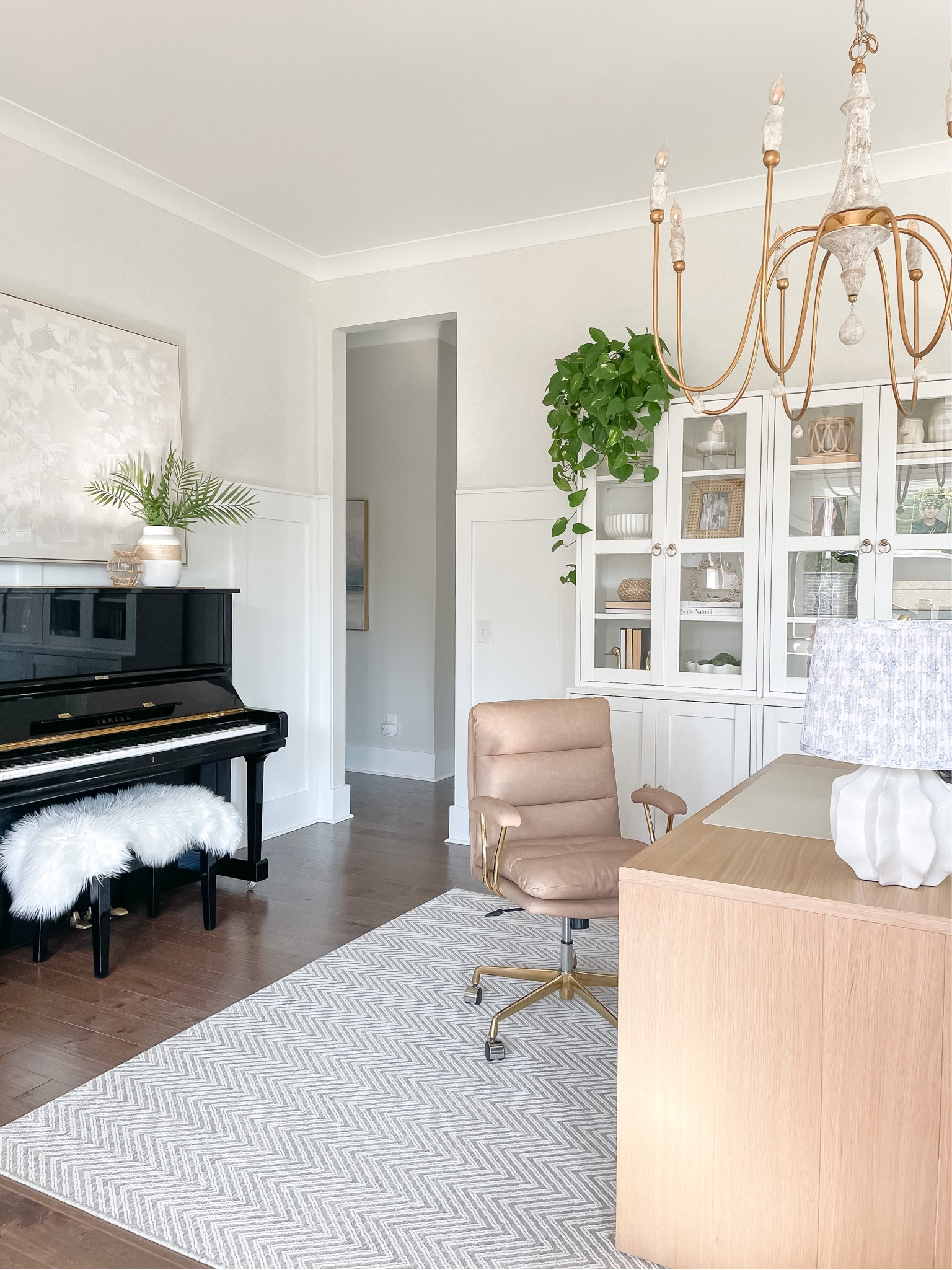 Home office Amazon office chair office rug

#LTKFind #LTKhome