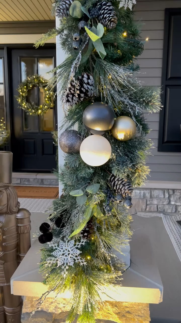 Holiday Porch

Garland/ nutcrackers / outdoor rug / pottery barn / wreath / welcome sign / planters / lawn ornaments / holiballls / Christmas decor / holiday decor / modern farmhouse decor / doormat 

#LTKSeasonal #LTKHoliday #LTKFindsUnder100