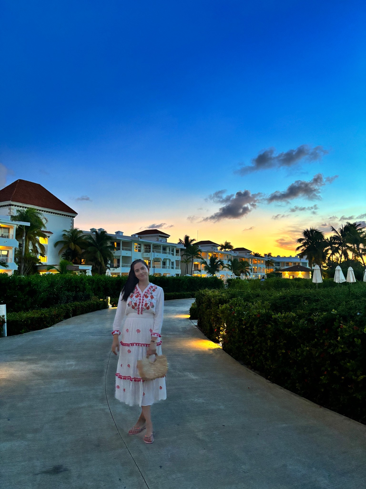 Saying goodbye to summer… let’s hope this tan lasts until next spring 


Dominican Republic, vacation, beach vacation, travel, vacay, beach vacay, DR, maxi dress, midi dress, white dress, white maxi dress, Etsy bag, straw bag, straw clutch 

#LTKTravel #LTKTall #LTKSwim