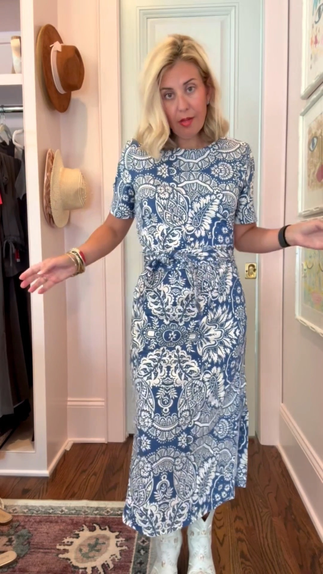 Such a yes dress!! This doesn’t hug me anywhere so I’m here for it. I’m in size 4 dress & 8 boots

Codes:
Boden - WXNW 
Allie + Bess - Catherine20

#LTKdayinmylife #LTKOver40 #LTKSeasonal