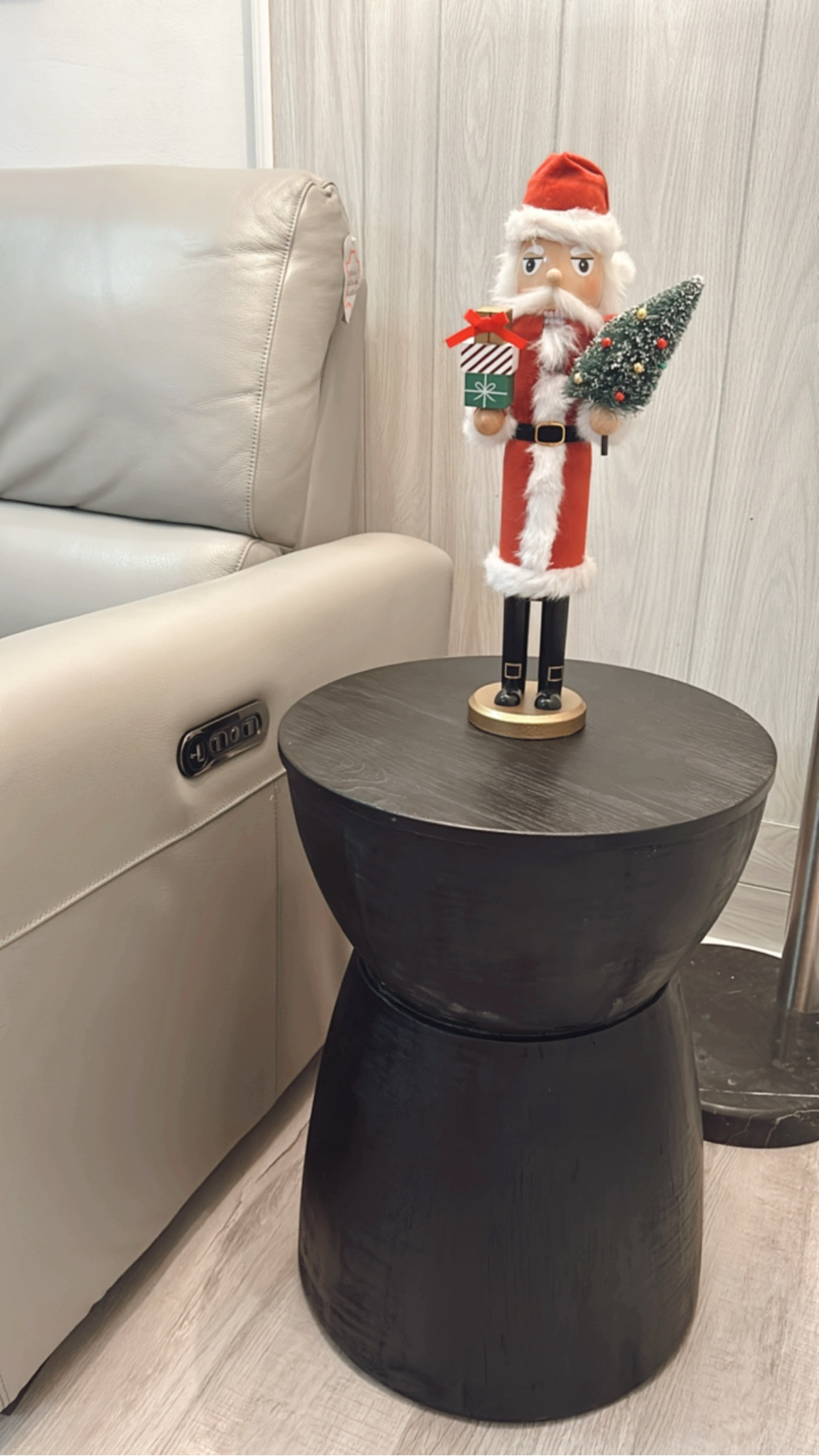 Mesa auxiliar #homedecor #target