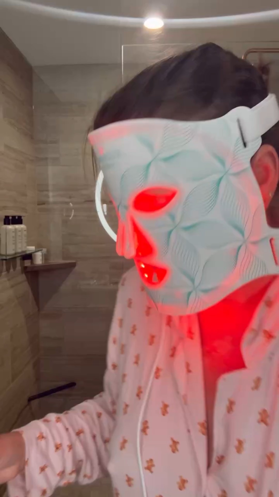 Red light therapy 
Beauty routine 

#LTKBeauty #LTKselfcare #LTKGiftGuide