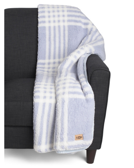 Billy Throw | TJ Maxx