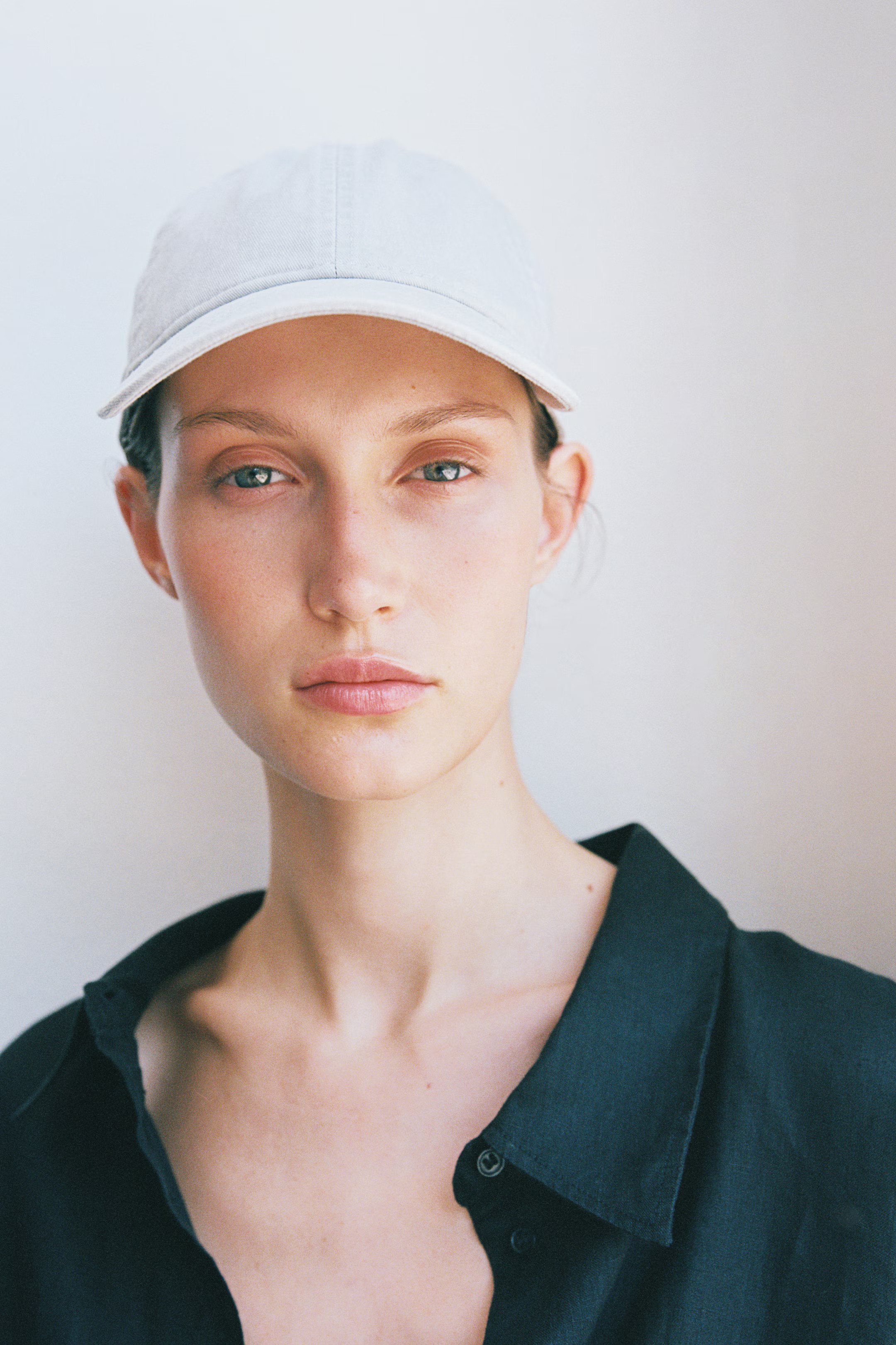 Cap aus gewaschenem Twill - Hellgrau - Ladies | H&M DE | H&M (DE, AT, CH, NL, FI)