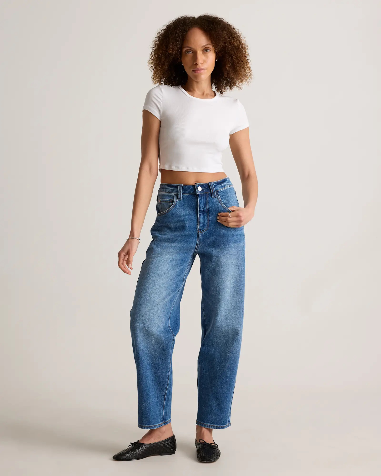 Bella Stretch Barrel Jeans | Quince