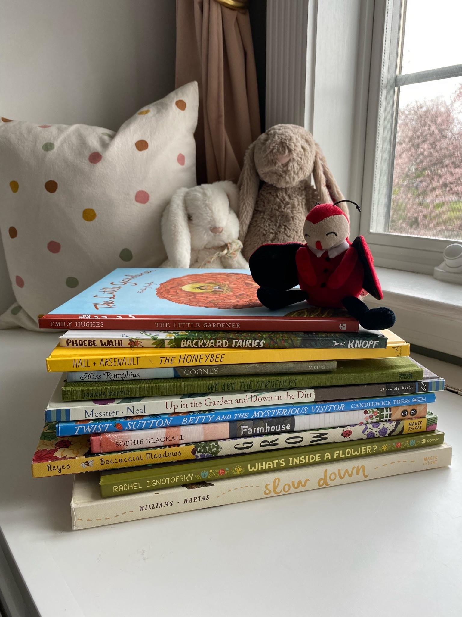 Springtime favorites 🌸🌱🍓📚

#LTKhome #LTKkids #LTKSeasonal