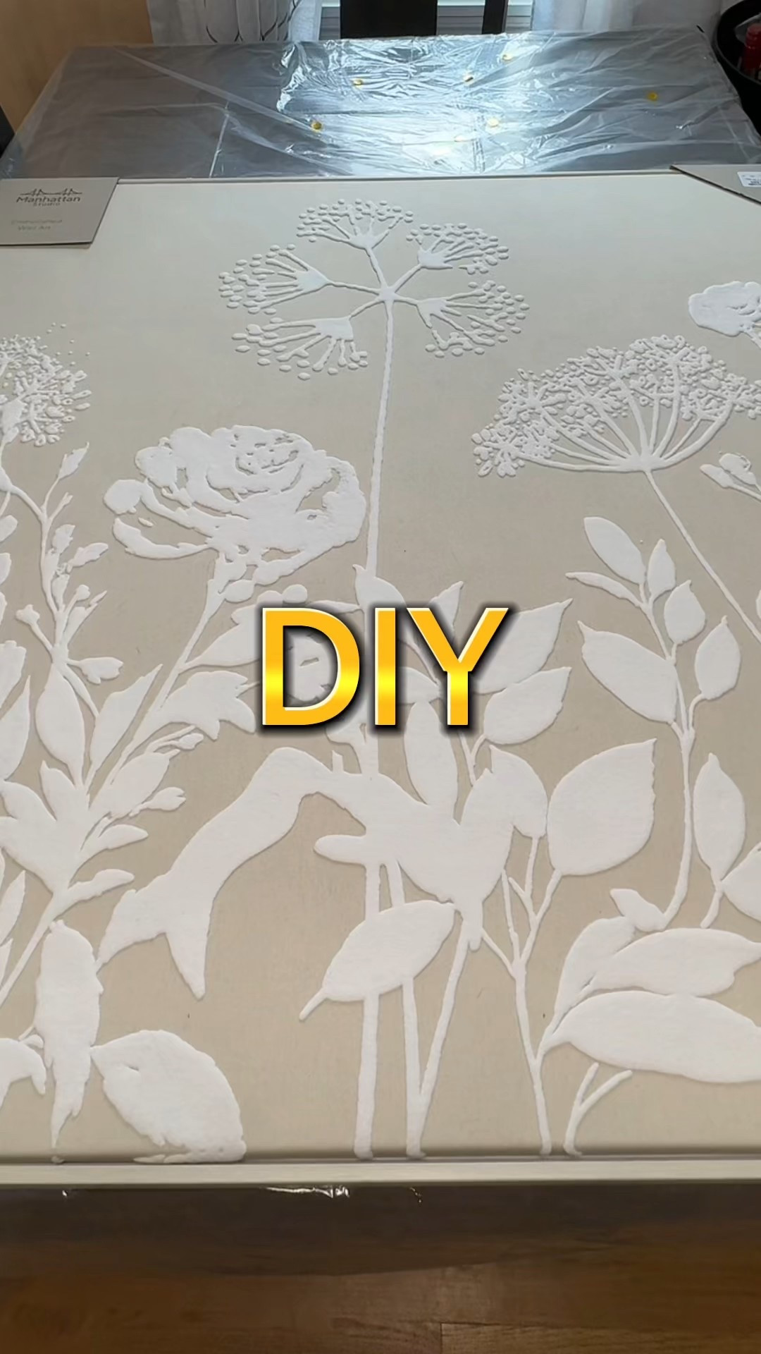 This canvas already had a pretty floral design, but I wanted to give it a little glow-up 🖤 I spent some time gluing on gold studs — nothing too dramatic, just a subtle upgrade. It actually took a while, but that made it relaxing and fun. I love finding little ways to upscale pieces and make them feel more unique.

#DIYHome #LTKhome #UpscaleDecor

#LTKHome #LTKU #LTKStyleTip