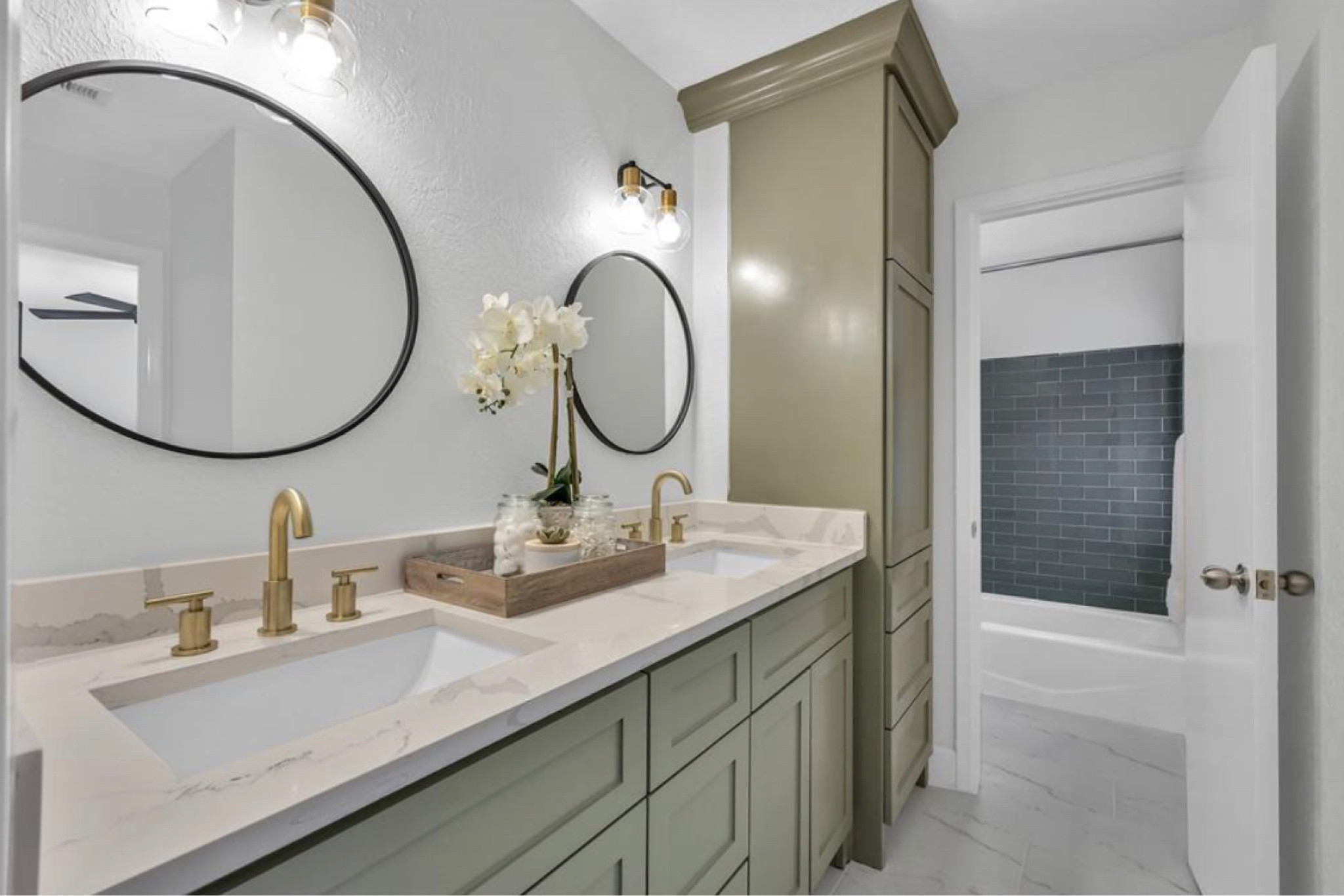 Bathroom reno accessories 

#LTKhome