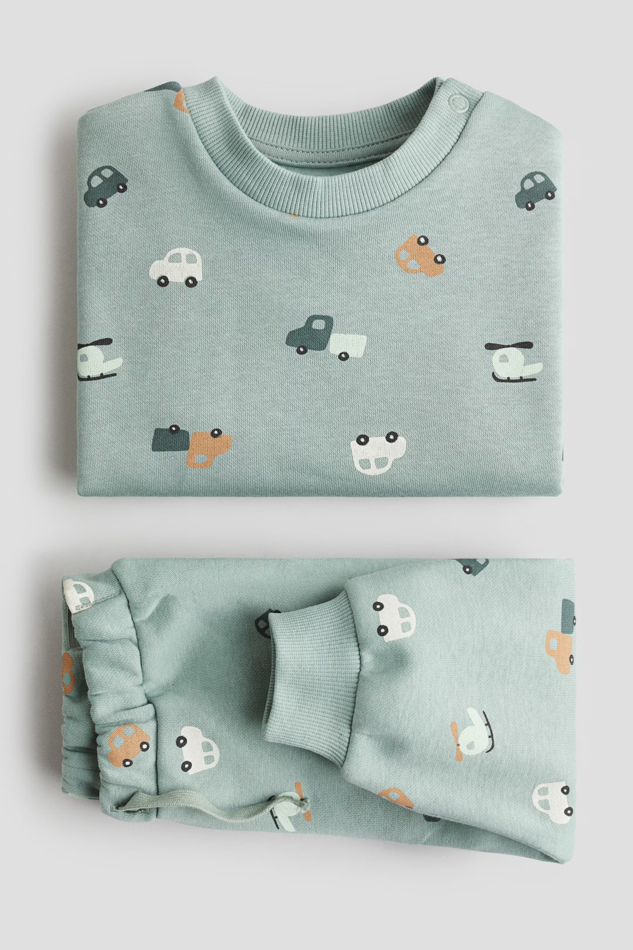 2-Piece Printed Brushed-Inside Sweatsuit | H&M (US + CA)