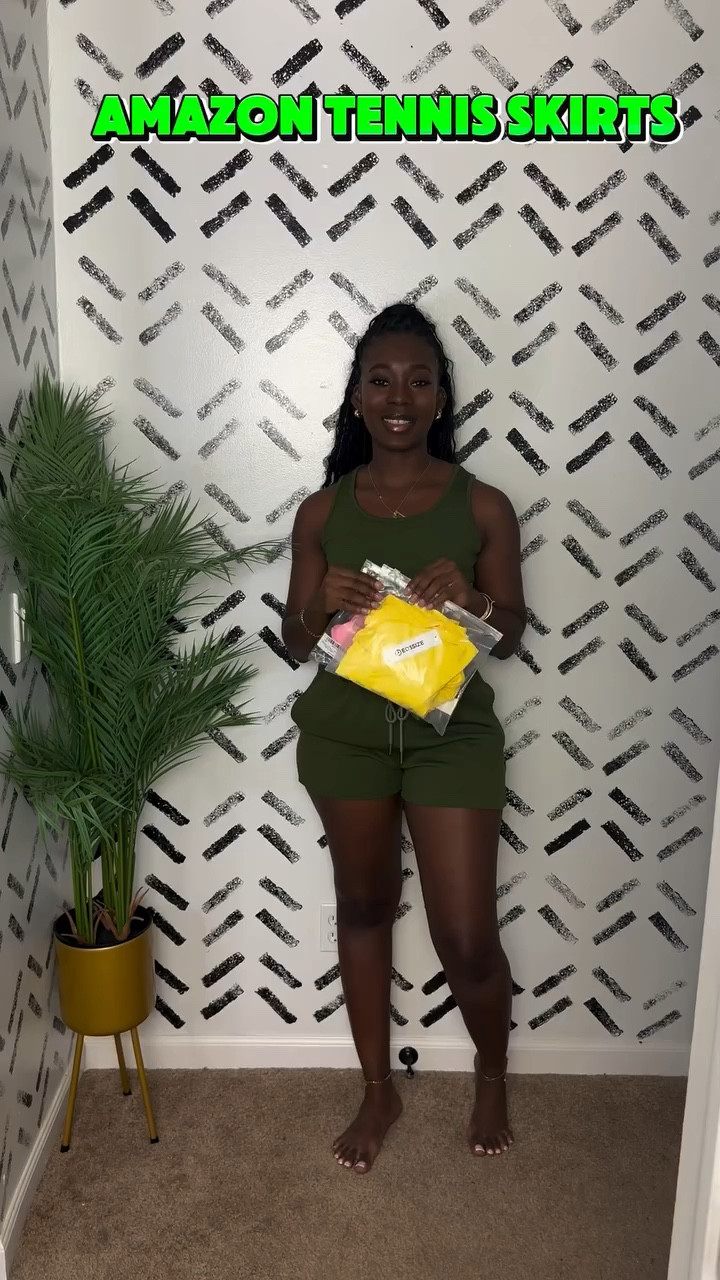The cutest $19.99Amazon tennis skirt, golf skirt , whatever you call them lol.  Comes in 20 different colors! But are you choosing yellow or pink?

Love that they come with 
- built in shorts
- 2 hidden side pockets 
- v shaped waist 
Super stretchy fabric ..

Perfect for casual wear or active wear .

Comment “ skirt ” & I will sen the link to your DM! 🔗 just added to my @amazonfashion storefront. Link in bio.
•
•
•
#ootd #lifestyleblogger #styleblog #outfitinspo #amazonfashionblogger #amazonfinds #amazonprime 
#cutetops #amazonaffiliate
