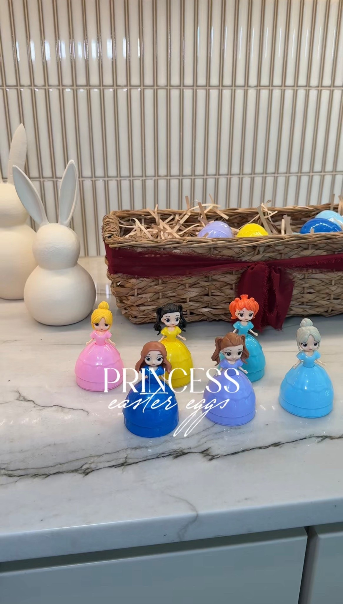The cutest Easter eggs for the kiddos! How fun are these princess Easter eggs 😍🐣🌷