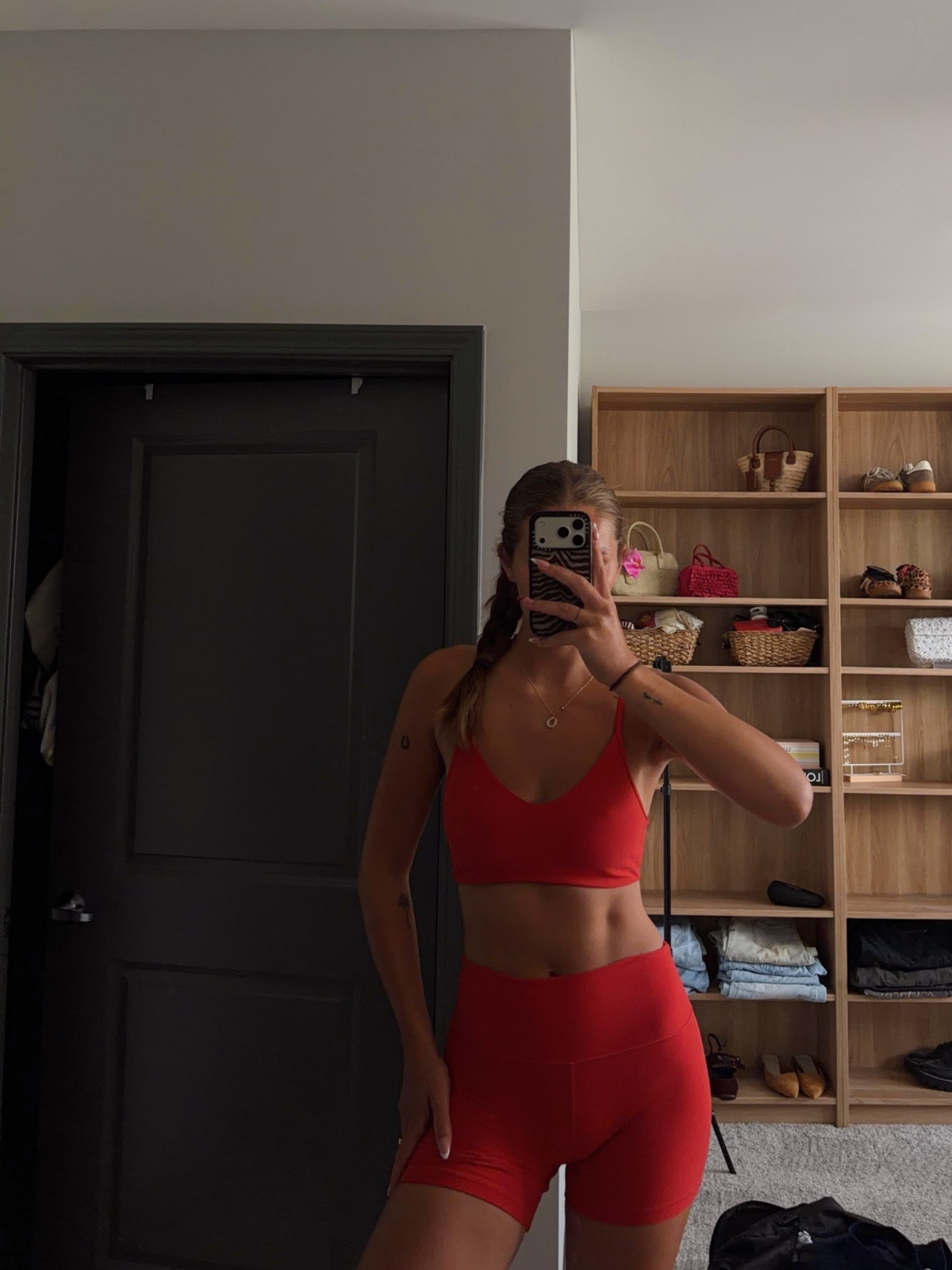 new @Aritzia set is sooo good & on sale atm❤️🤞🏼