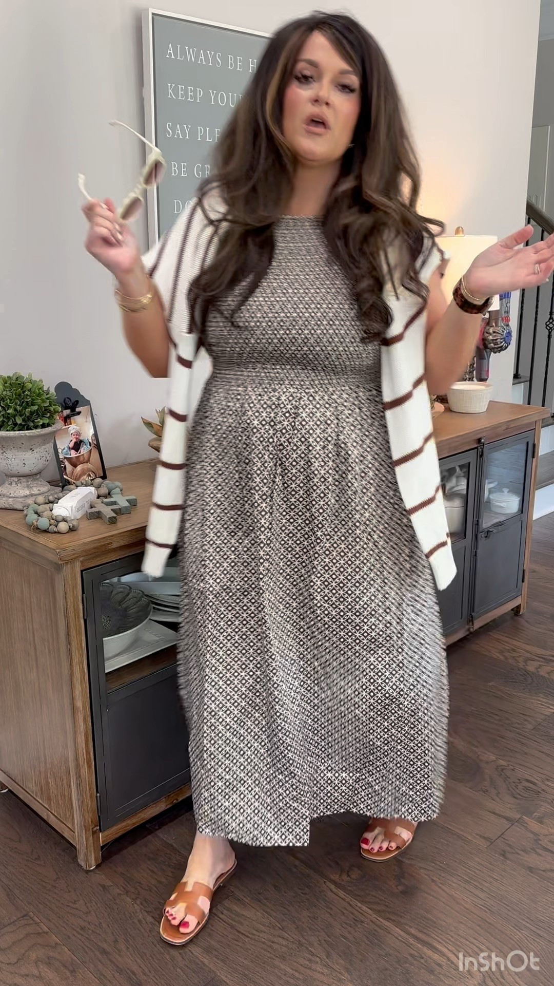 I love this dress and think it’s so flattering postpartum! I’m obsessed with the brown print and think it will be perfect to carry you through fall!

Hill house home, nap dress, cosima nap dress, brown maxi dress, smocked dress, midi dress, brown dress, brown and white striped sweater, amazon sweater, Hermes, oran sandal, wavy sunglasses, amazon sunglasses



#LTKFindsUnder50 #LTKFindsUnder100 #LTKStyleTip