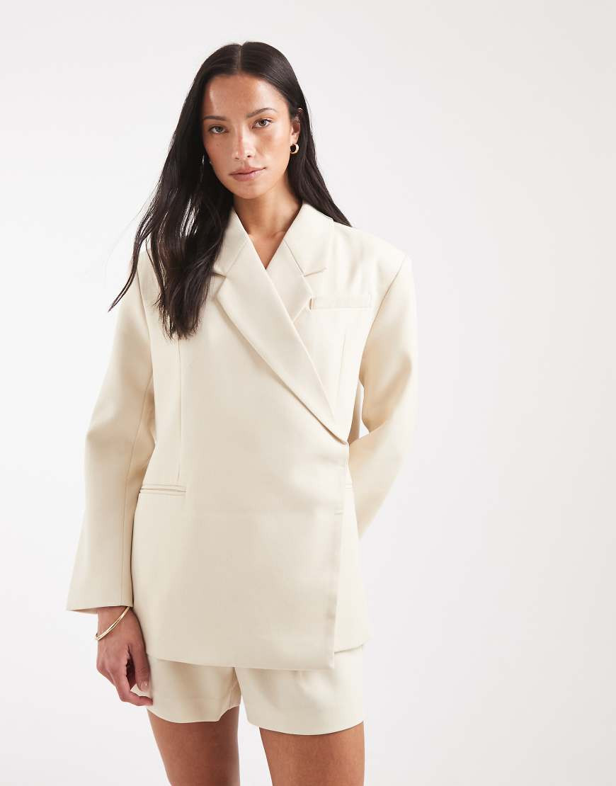 Vero Moda oversized tailored blazer in cream - part of a set-White | ASOS (Global)
