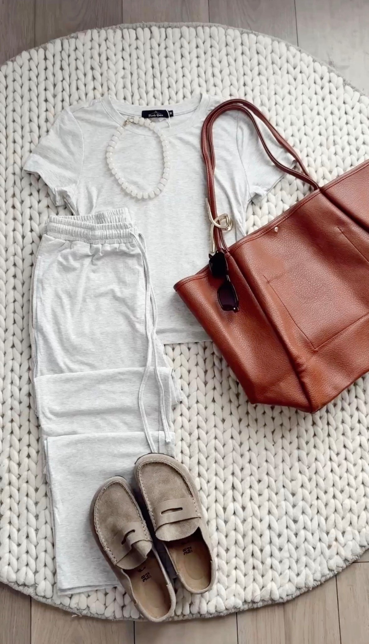 🤍 Outfit Inspo & ON SALE today! ‼️🚨

#LTKgrwm #LTKTravel #LTKmomlife