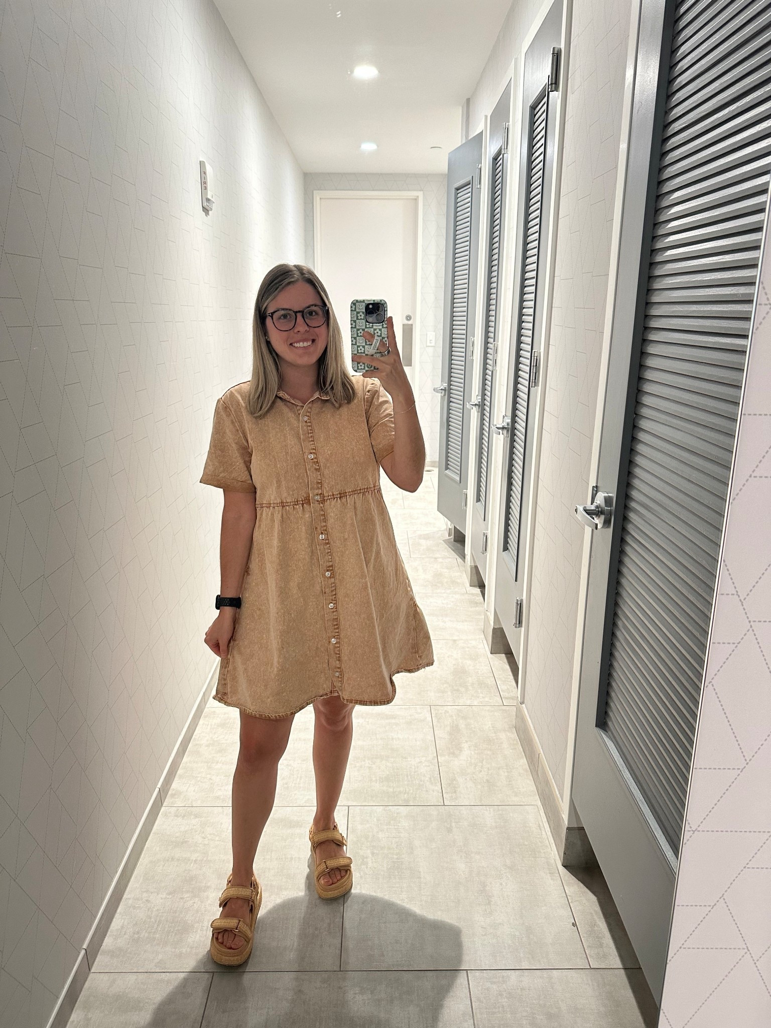 obsessing over denim dresses lately