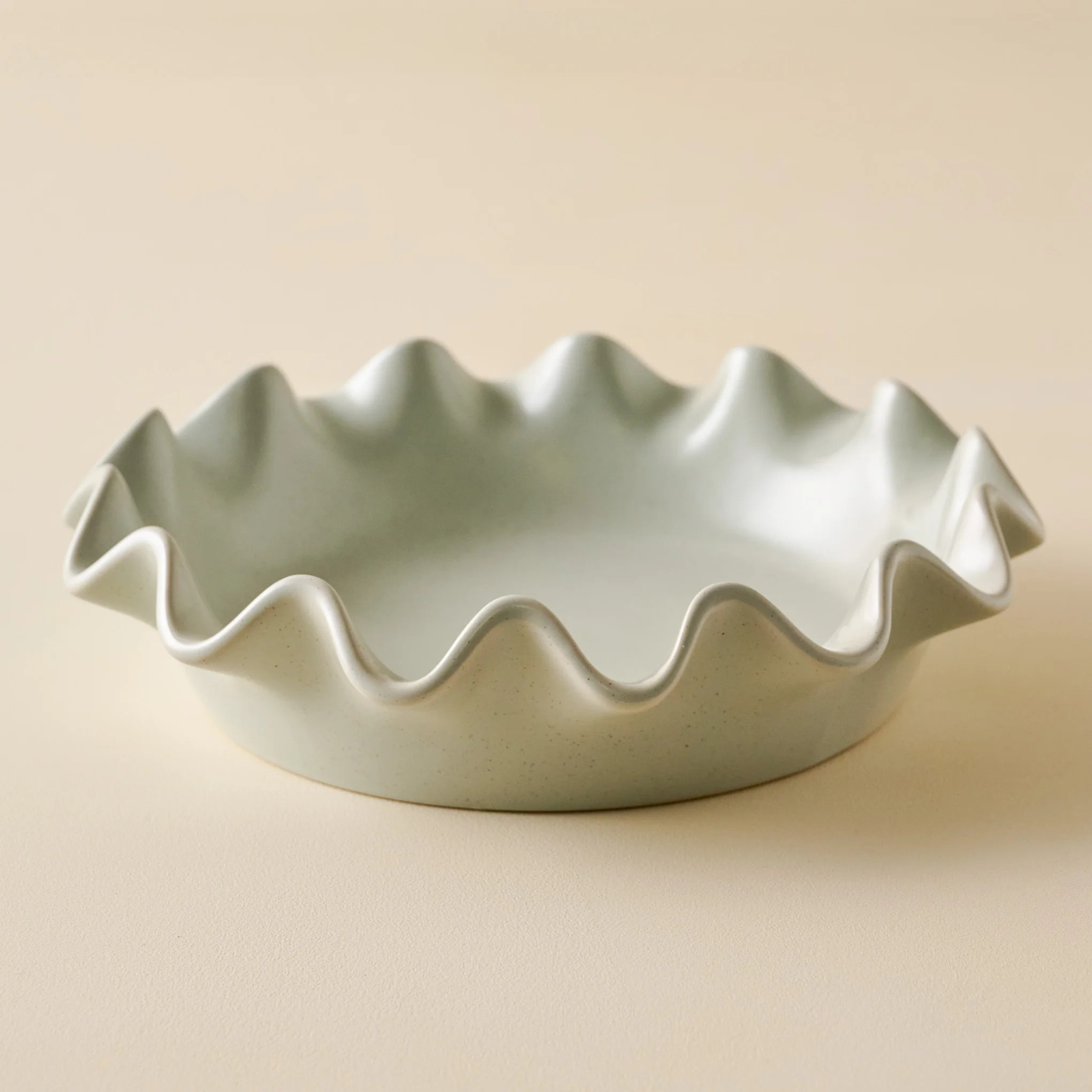French Grey Scalloped Pie Dish | Magnolia
