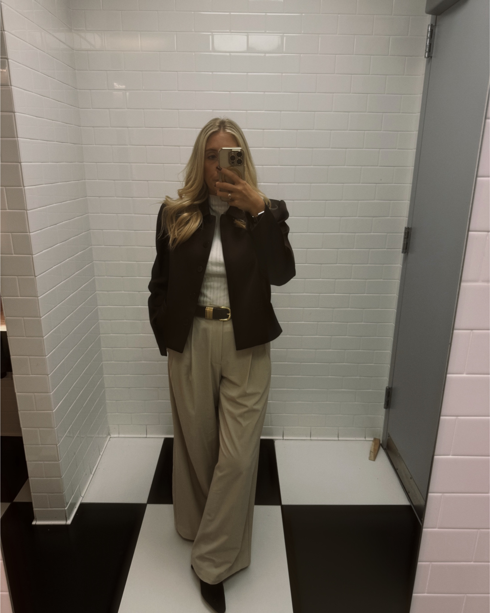 a fall office fit using the sandwhich and three color method 

#LTKSeasonal #LTKWorkwear #LTKStyleTip