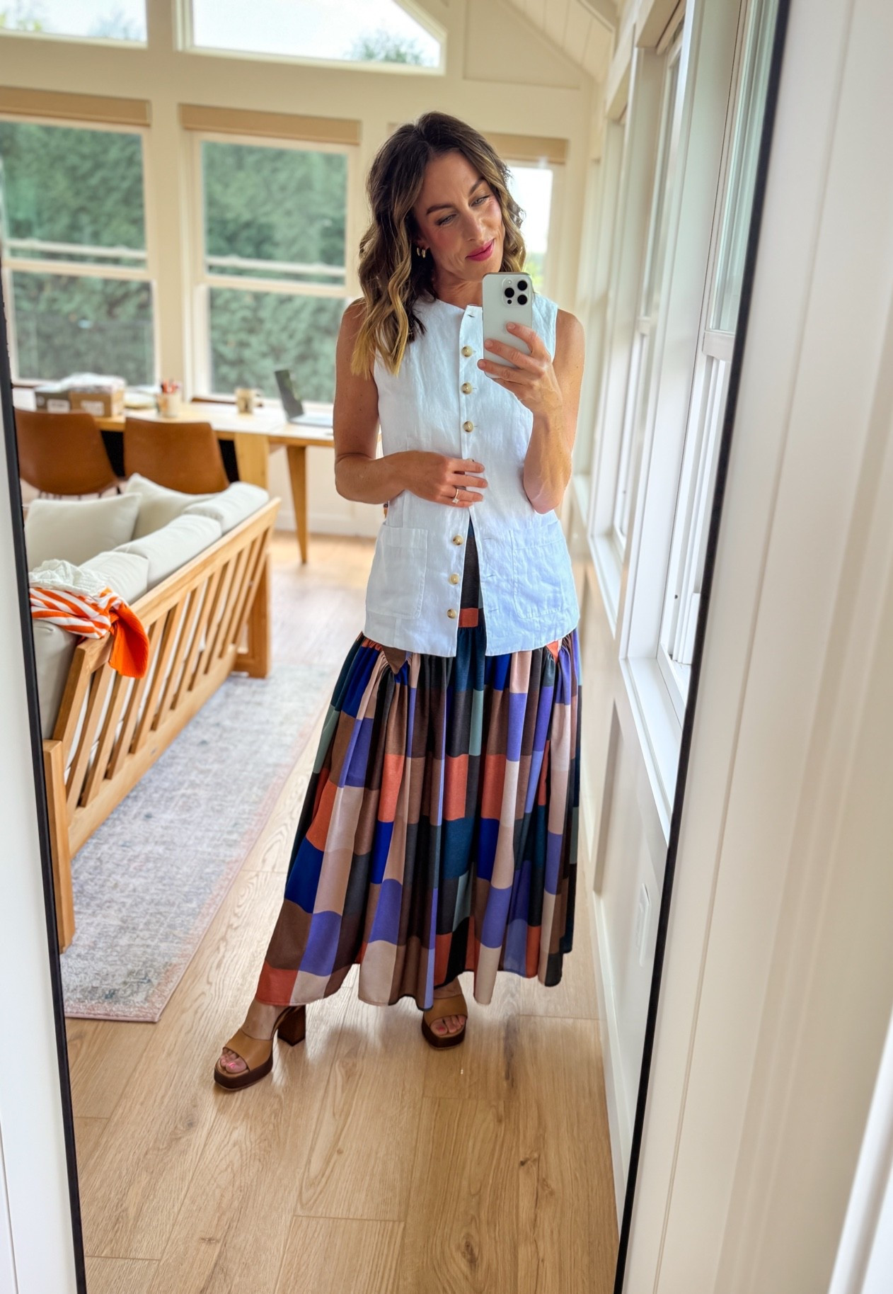 Vest: Xs 
Skirt: small 
Heels: fit TTS and SUPER comfortable